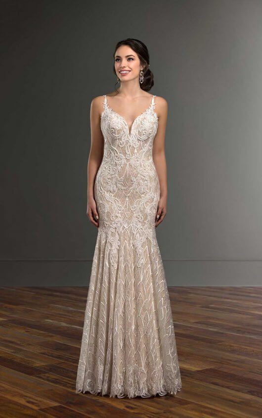 Martina Liana 1001 Wedding Dress - Fit and flare dress featuring a scalloped-lace pattern, sweetheart neckline, lace straps and open back.