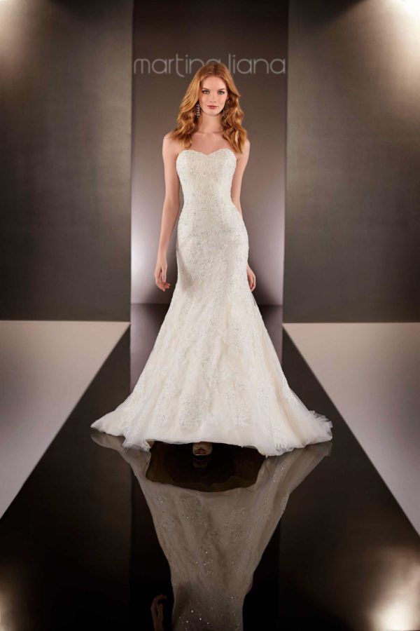Martina Liana 580 Wedding Dress Sample Sale - Fit and flare dress with sweetheart neckline, featuring embroidered beaded floral lace on tulle and organza.