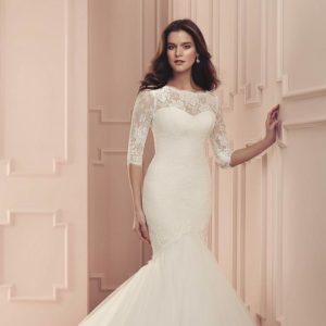 Paloma Blanca 4512 Wedding Dress Sample Sale - Fit and Flare silhouette with lace tunic bodice with scalloped boat neckline, Full lace with low back, covered buttons from center back neckline, gathered tulle skirt and 3/4 lace sleeves. Sweep train