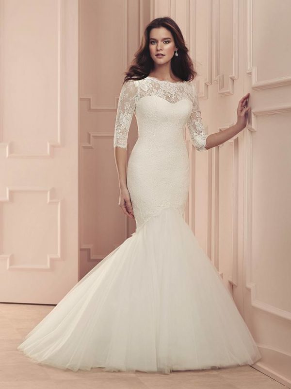 Paloma Blanca 4512 Wedding Dress Sample Sale - Fit and Flare silhouette with lace tunic bodice with scalloped boat neckline, Full lace with low back, covered buttons from center back neckline, gathered tulle skirt and 3/4 lace sleeves. Sweep train