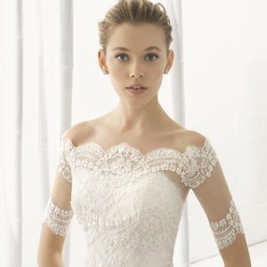 Rosa Clara Couture Damara Wedding Dress - Ball gown with modified sweetheart neckline, beaded lace body, organza skirt, and 3/4 sleeves details.