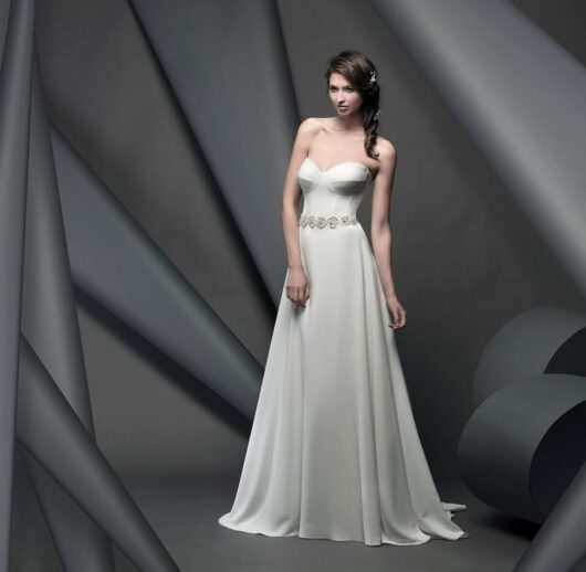 Coworth Wedding Dress - Wedding Atelier NYC Suzanne Neville - New York City  Bridal Boutique