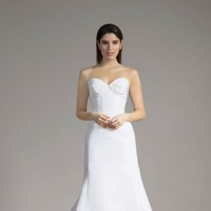 Liancarlo 6860 Wedding Dress Sample Sale - Beautiful mermaid style dress in elegant silk featuring a sweetheart neckline a corset fitted bodice and train.