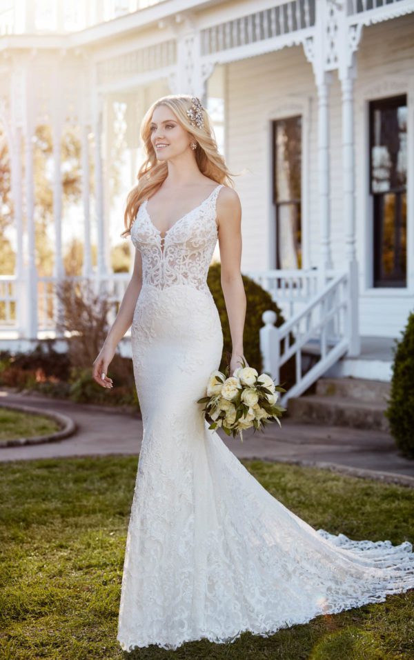 Martina Liana 888 Wedding Dress Sample Sale - Mermaid dress with a stunning lunging V-neckline, lace illusion bodice with allover lace detail and straps.