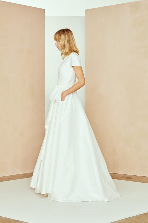 Amsale Aberra Nic Wedding Dress Sample Sale - A-line dress with a gorgeous light taffeta short sleeve wrap, illusion back and hand-appliqued lace.