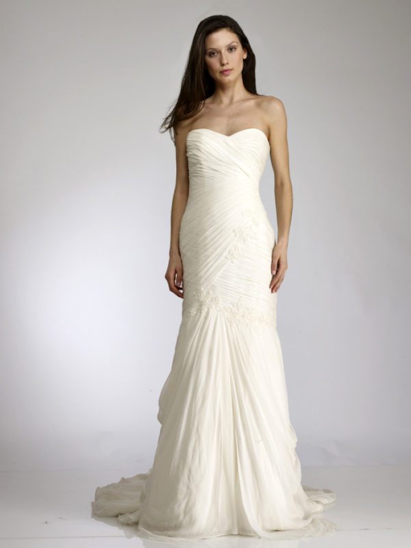 Tulle NY Jennifer Wedding Dress Front – Strapless, delicately raped chiffon gown, strapless, hand-beaded lace appliques