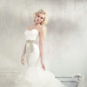 Alvina Valenta 9307 Wedding Dress Sample Sale - Beautiful Fit and flare style dress with strapless sweetheart neckline in ivory silk satin organza and a tulle skirt.