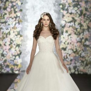 Martina Liana 496 Wedding Dress Sample Sale - Ballgown in Organza over Silk. Features a delicate floral layered lace bodice with a sweetheart neckline.