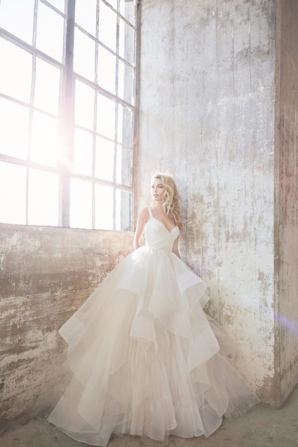 Hayley Paige Bowie 6803 Wedding Dress Sample Sale - Ball gown style dress with a sweetheart neckline bodice embossed, a cascading tulle skirt and horsehair trim.