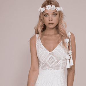 Rish Bridal Jennifer Wedding Dress Sample Sale - A Line style dress with a boho style in full lace with v-neckline, open v-back and 2 slits in the skirts.
