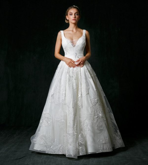 Sareh Nouri Alessandra Wedding Dress Sample Sale - Ball gown style with large floral over-lace detailing, sparkle tulle underlay v-neckline and long train.