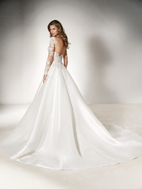 Pronovias Atelier Xireia Wedding Top Sample Sale - Spectacular illusion bodice with thread embroidered flowers that blend into the skin for a tattoo effect.