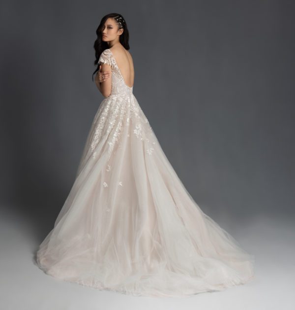 Hayley Paige Brando 6951 Wedding Dress Sample Sale - A-line dress with deep sweetheart neckline, scalloped cap sleeve detail, full skirt and sparkle tulle.