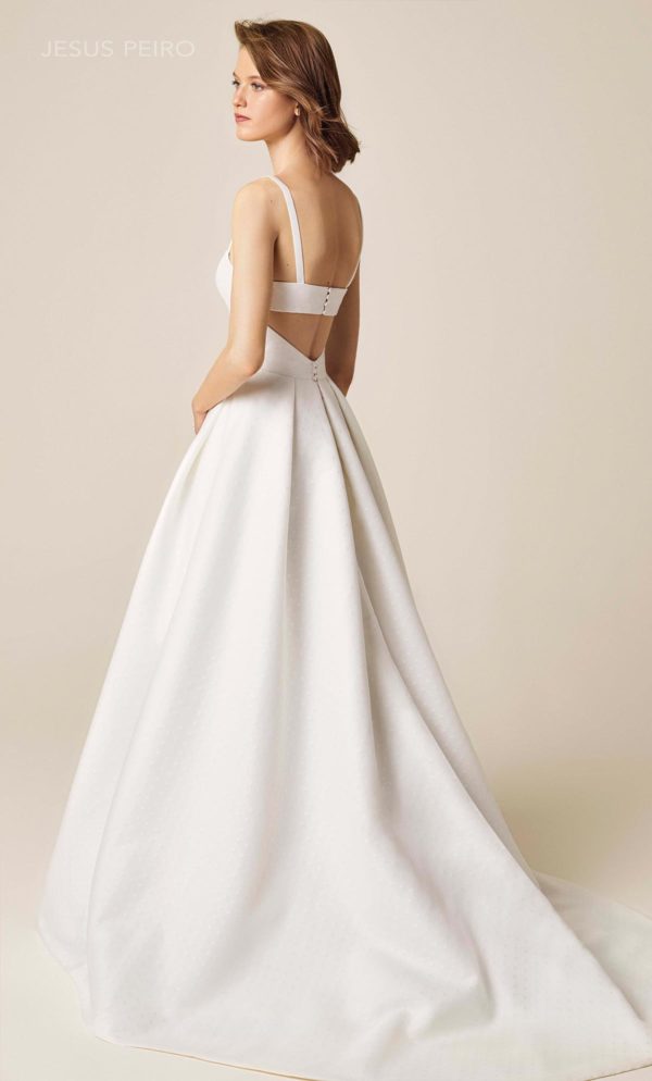 Jesus Peiro 927 Wedding Dress - A-line style dress with sweetheart neckline, thin straps and beautiful cut out back detail for a classic, modernized look.