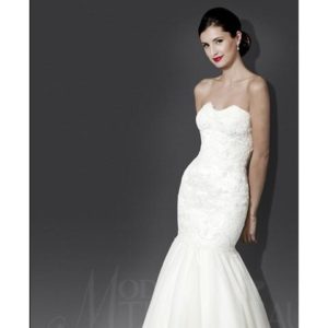 Modern Trousseau Natalie Wedding Dress - Mermaid style dress with a stunning sweetheart neckline, a drop waist lace fitted bodice for a classic look.