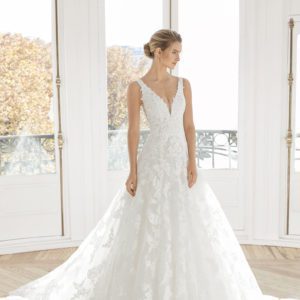 Rosa Clara Aire Espiral Wedding Dress - Elegant lace A-line with deep scalloped V-neckline, scoop back, shoulder straps and stunning cutout side.