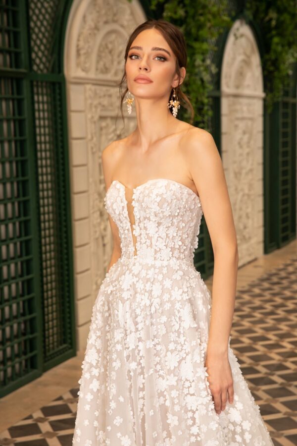 Dany Tabet Tam Wedding Dress - Stunning Ballgown with deep plunging v sweetheart Neckline, 3D Flower appliqué all-over fitted bodice and skirt with train.