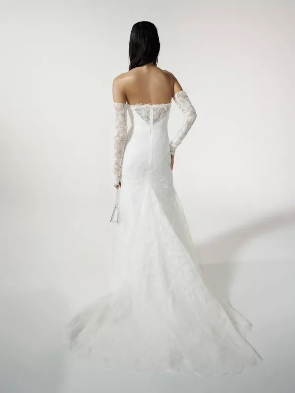 Milagros Wedding Dress- Wedding Atelier NYC Vera Wang - New York City Bridal  Boutique