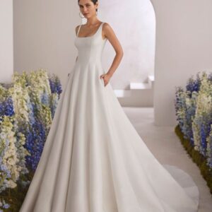 Rosa Clará Tosca Wedding Dress - Elegant princess wedding dress crafted in cloqué. Featuring a square neckline, open back, straps and skirt with seams. An haute-couture Rosa Clará Couture design.