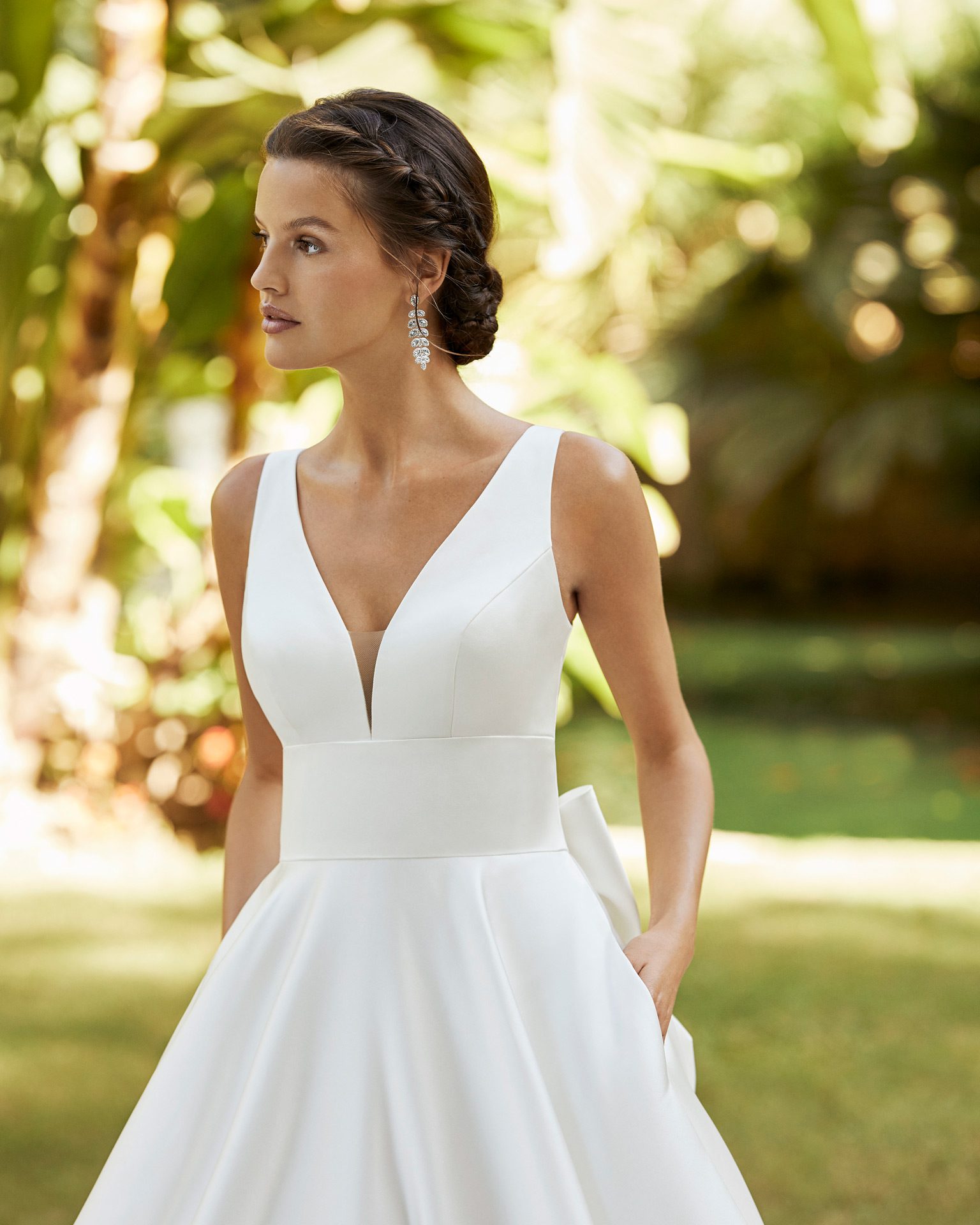 Beading Bow Satin V Neck A Line Wedding Dress With Pockets Beading Bow Satin V Neck A Line Wedding Dress With Pockets