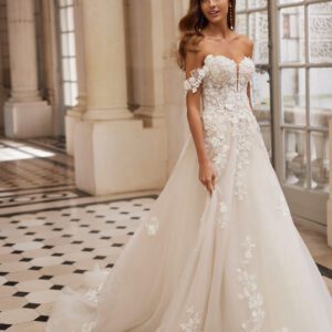 Rosa Clará Erith Wedding Dress - Long A-line princess wedding dress with lace and beadwork bodice and tulle skirt. Featuring a sweetheart neckline, buttoned back and off-shoulder straps.