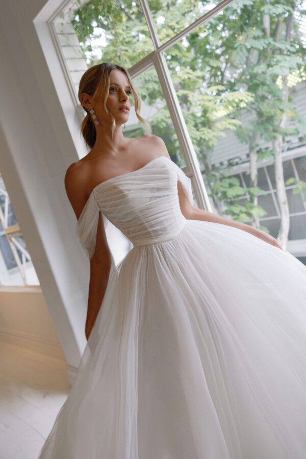 La Premiere Lia Wedding Dress - Strapless A-line dress featuring soft mesh pleats on the bodice, sweetheart neckline, flattering silhouette and romantic look