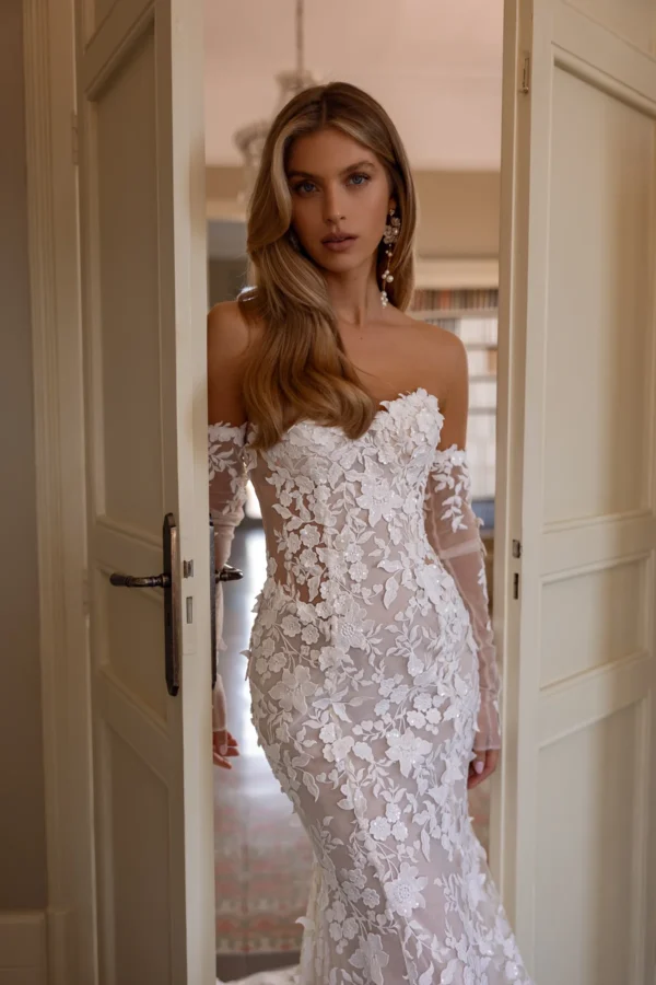 Tina Valerdi Calanthe Wedding Dress - Mermaid gown style dress with sweetheart neckline, floral train, detachable delicate sleeves. 