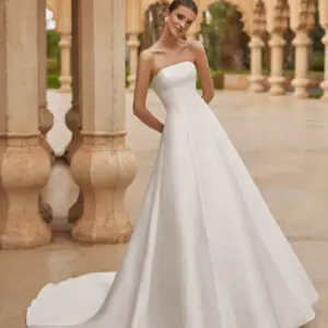 Rosa Clará Onice Wedding Dress - Timeless Classic, Modern Modified A-Line Bridal Gown with Princess Seams, Strapless Neckline and Mikado Fabric.